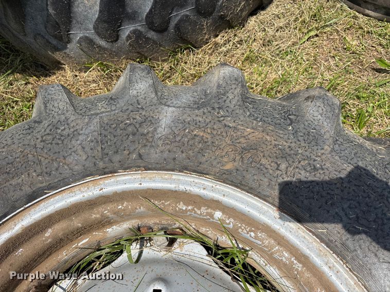 image for item DV4409 (12) tires