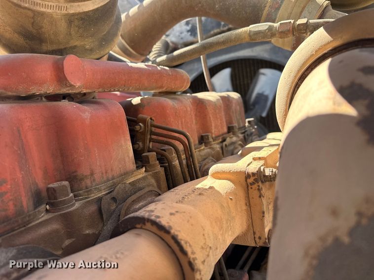 image for item DZ5339 1981 Mack R686ST dump truck