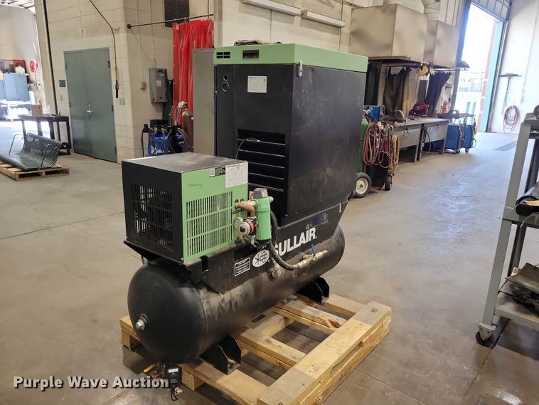 image for item DZ7136 2018 Sullair ST410RD air compressor