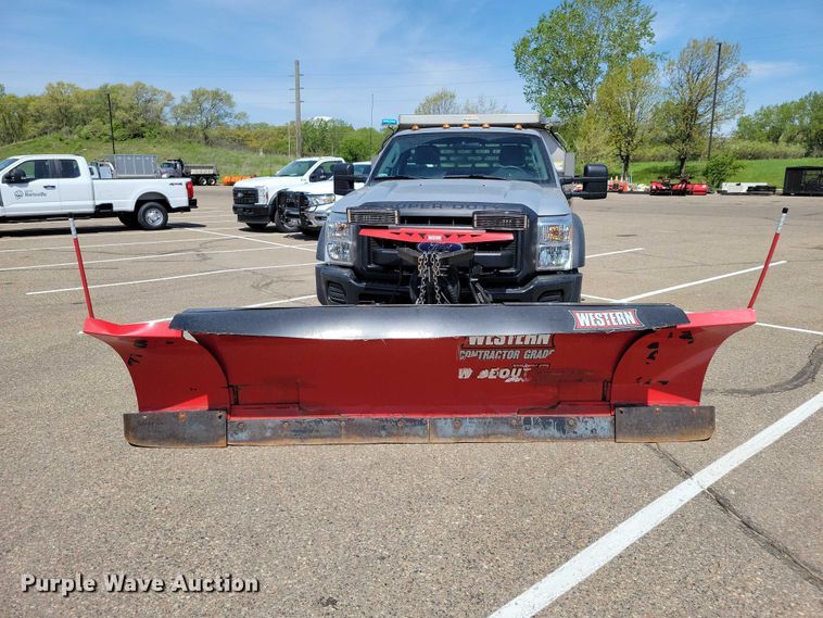 image for item DZ7137 2012 Ford  F450 Super Duty dump truck