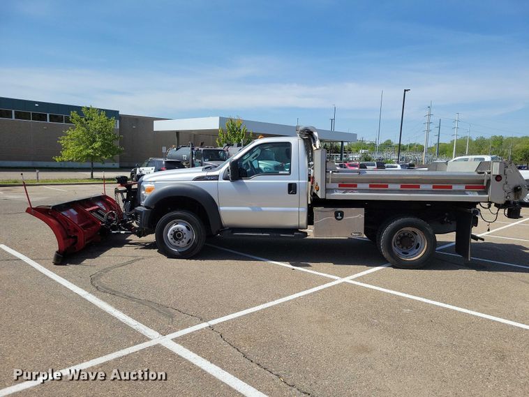 image for item DZ7137 2012 Ford  F450 Super Duty dump truck