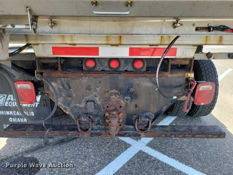 image for item DZ7137 2012 Ford  F450 Super Duty dump truck