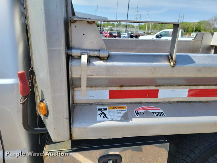 image for item DZ7137 2012 Ford  F450 Super Duty dump truck