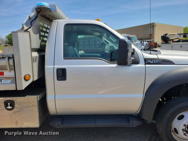 image for item DZ7137 2012 Ford  F450 Super Duty dump truck