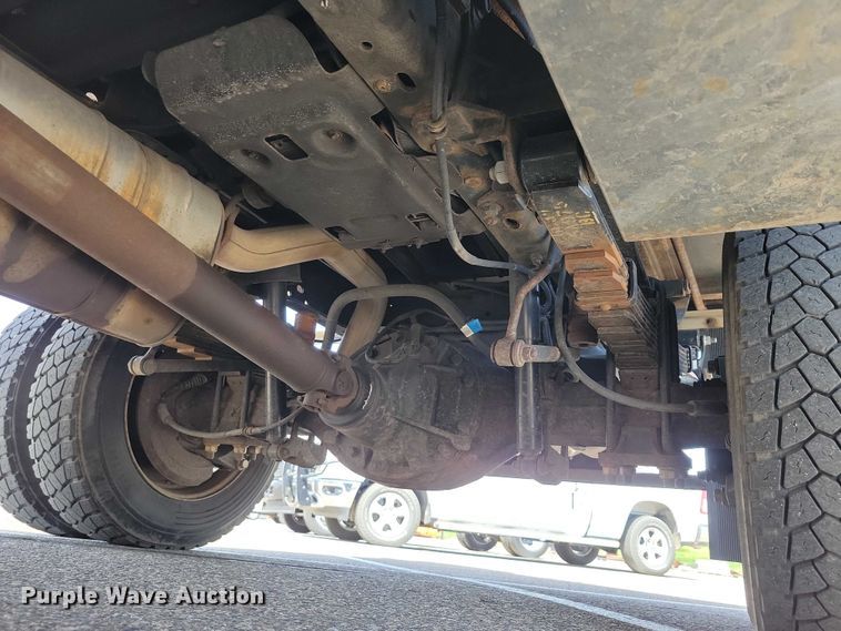 image for item DZ7137 2012 Ford  F450 Super Duty dump truck
