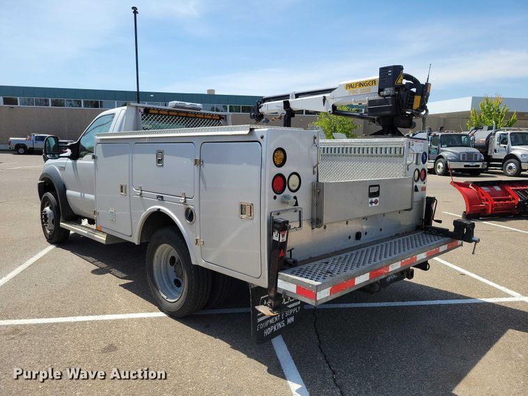 image for item DZ7138 2007 Ford F450 Super Duty utility / service truck