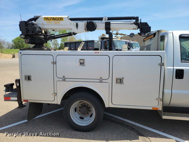 image for item DZ7138 2007 Ford F450 Super Duty utility / service truck