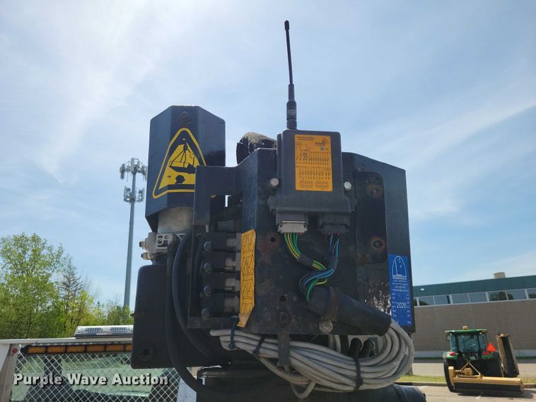 image for item DZ7138 2007 Ford F450 Super Duty utility / service truck