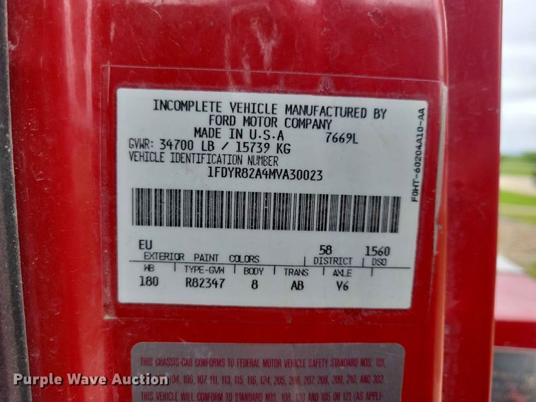 image for item DZ7147 1991 Ford L8000 tanker fire truck