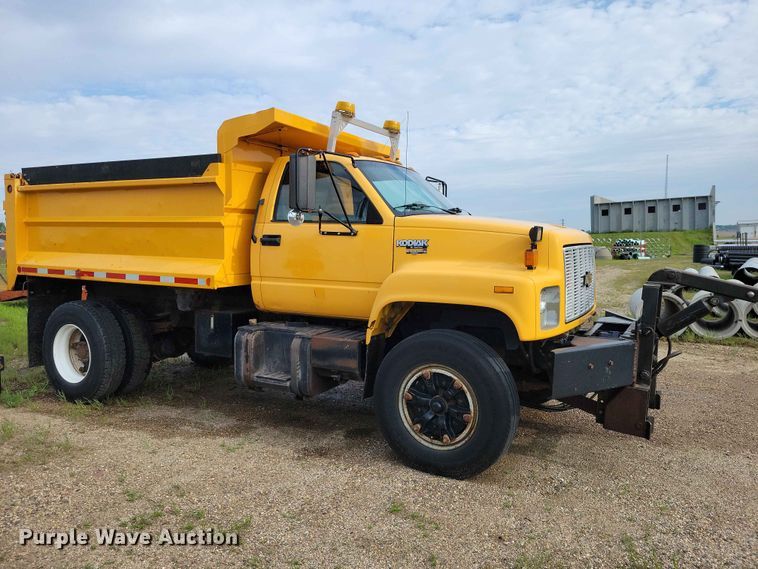 image for item DZ7163 1992 Chevrolet  Kodiak dump truck