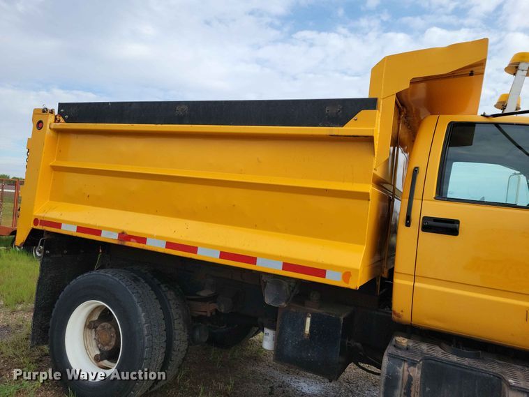 image for item DZ7163 1992 Chevrolet  Kodiak dump truck