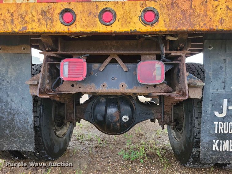 image for item DZ7163 1992 Chevrolet  Kodiak dump truck