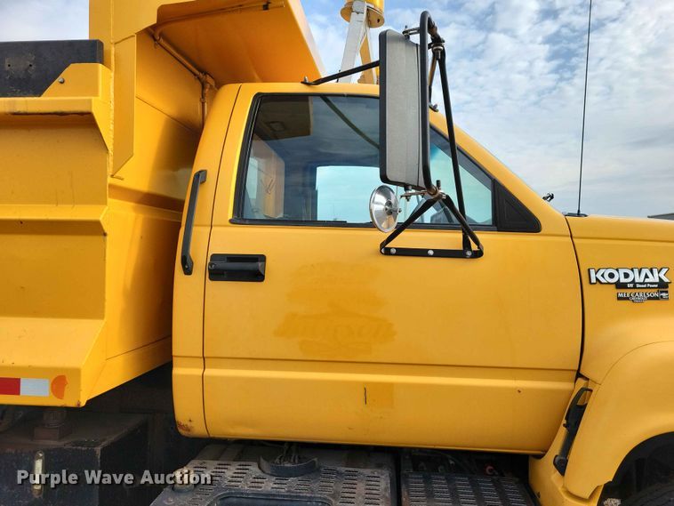 image for item DZ7163 1992 Chevrolet  Kodiak dump truck