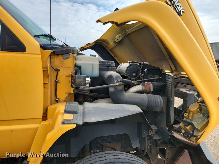 image for item DZ7163 1992 Chevrolet  Kodiak dump truck