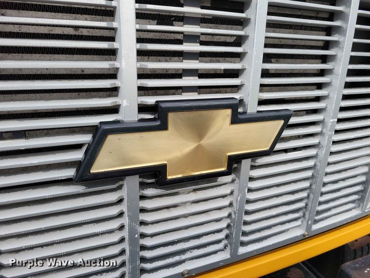 image for item DZ7163 1992 Chevrolet  Kodiak dump truck