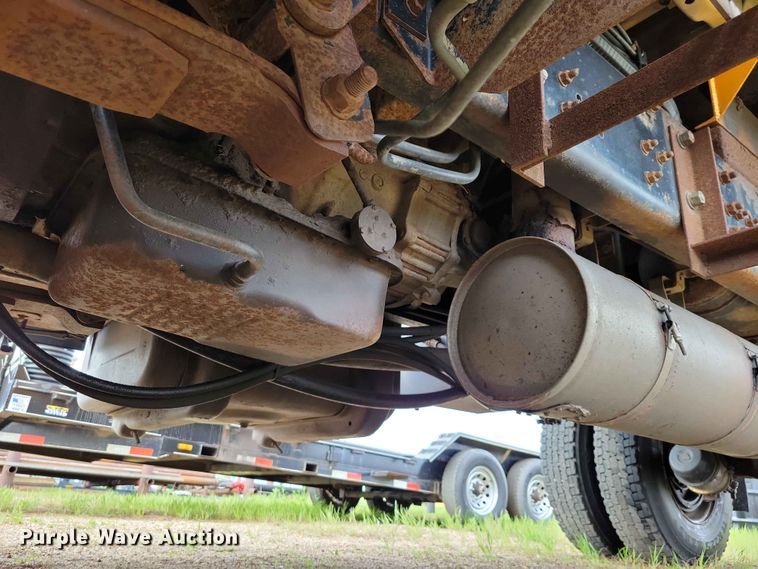 image for item DZ7163 1992 Chevrolet  Kodiak dump truck
