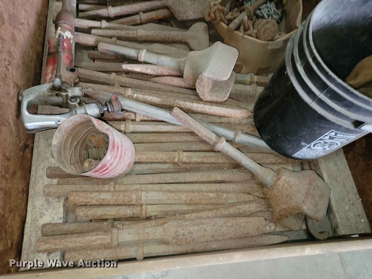 image for item DZ7166 Hammer drill and bits 