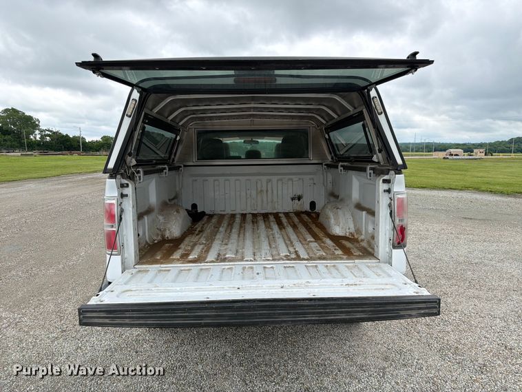 image for item EA4926 2014 Ford F150 Ext. Cab pickup truck