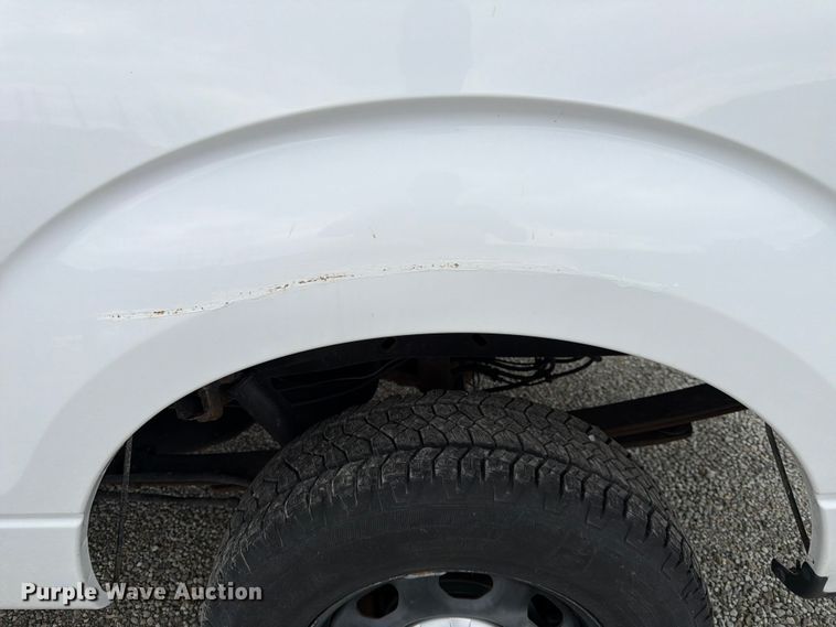 image for item EA4926 2014 Ford F150 Ext. Cab pickup truck