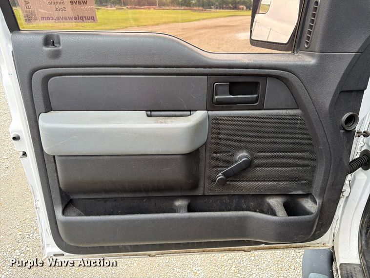 image for item EA4926 2014 Ford F150 Ext. Cab pickup truck