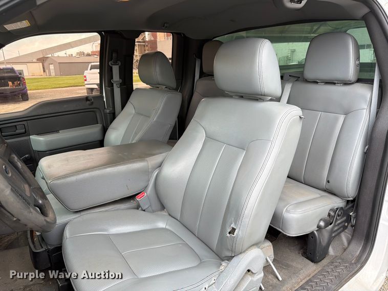 image for item EA4926 2014 Ford F150 Ext. Cab pickup truck