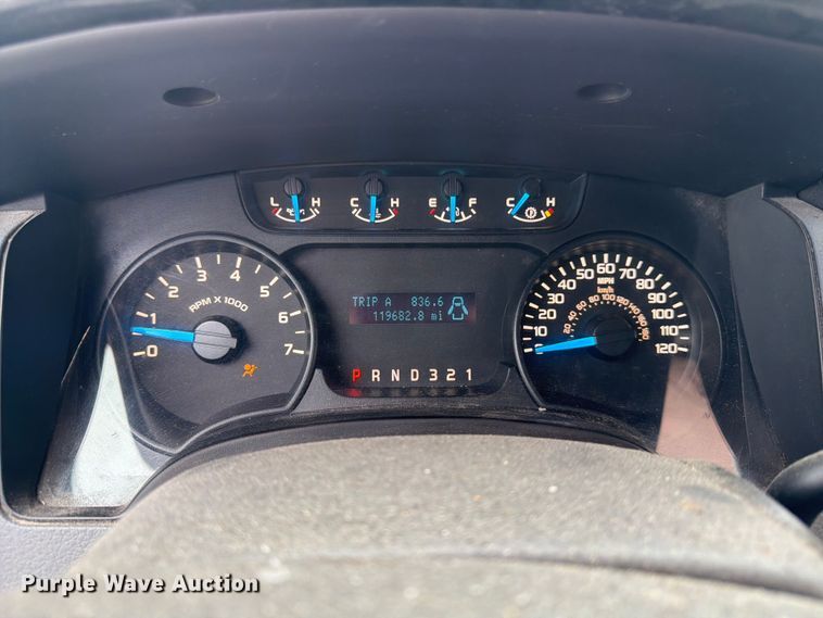 image for item EA4926 2014 Ford F150 Ext. Cab pickup truck