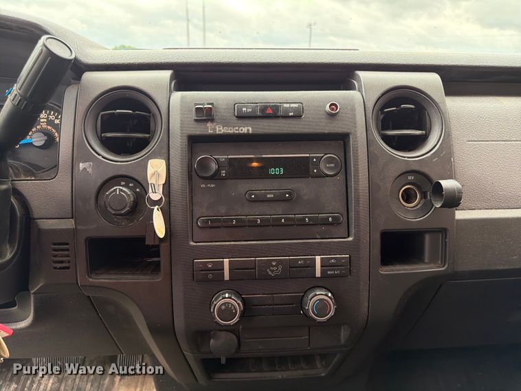 image for item EA4926 2014 Ford F150 Ext. Cab pickup truck