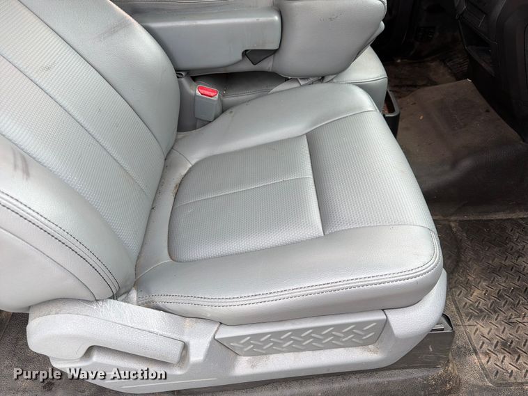 image for item EA4926 2014 Ford F150 Ext. Cab pickup truck