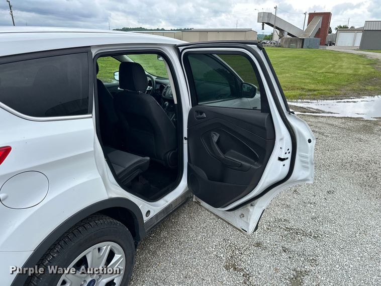 image for item EA4927 2014 Ford Escape SUV