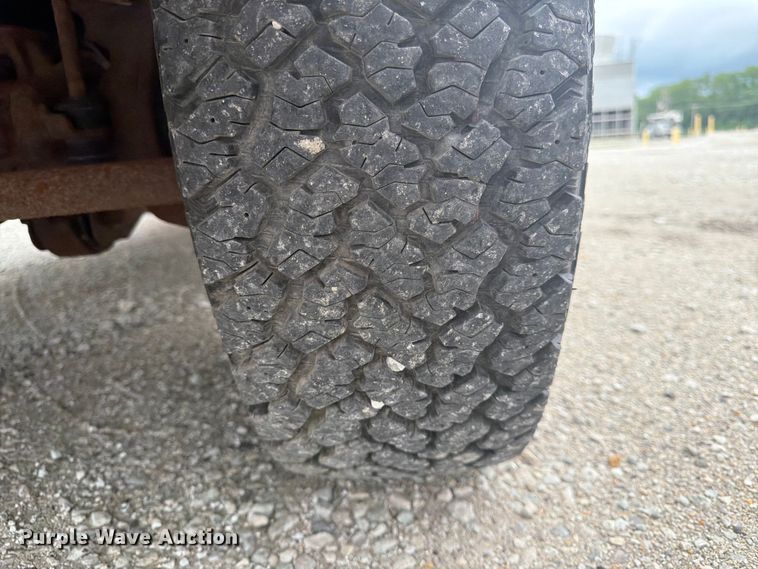 image for item EA4928 2006 Ford F350 Super Duty Ext. Cab pickup truck