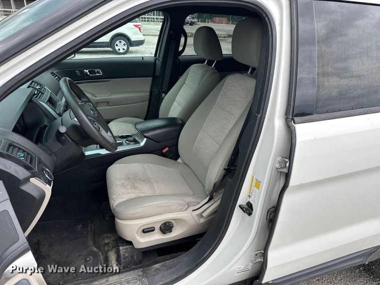 image for item EA4929 2012 Ford Explorer SUV