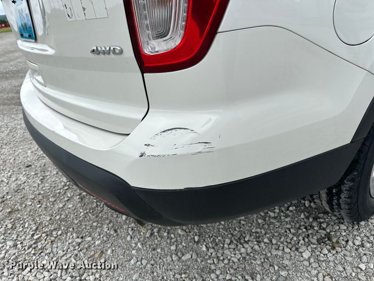 image for item EA4930 2012 Ford Explorer SUV