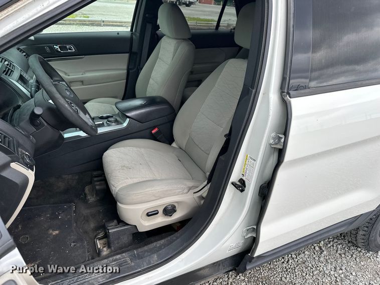 image for item EA4930 2012 Ford Explorer SUV