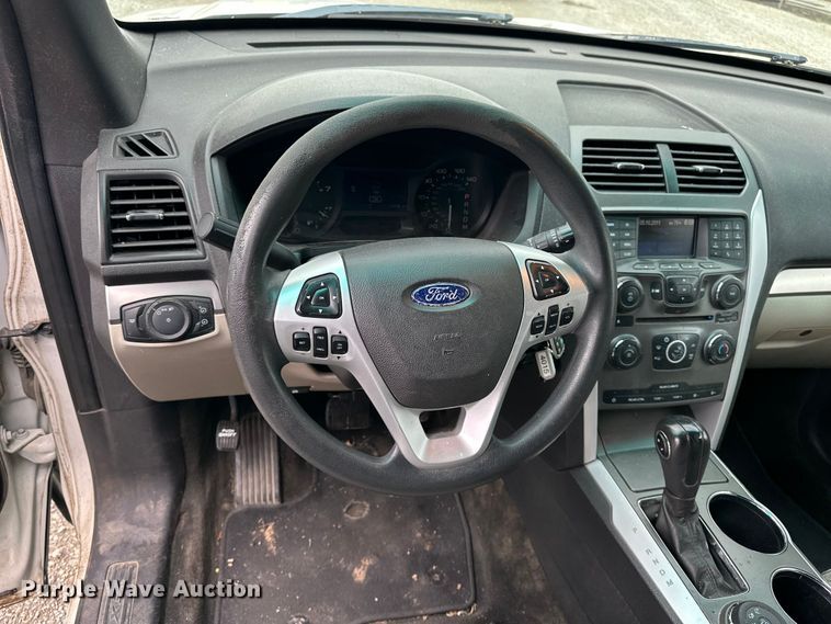image for item EA4930 2012 Ford Explorer SUV
