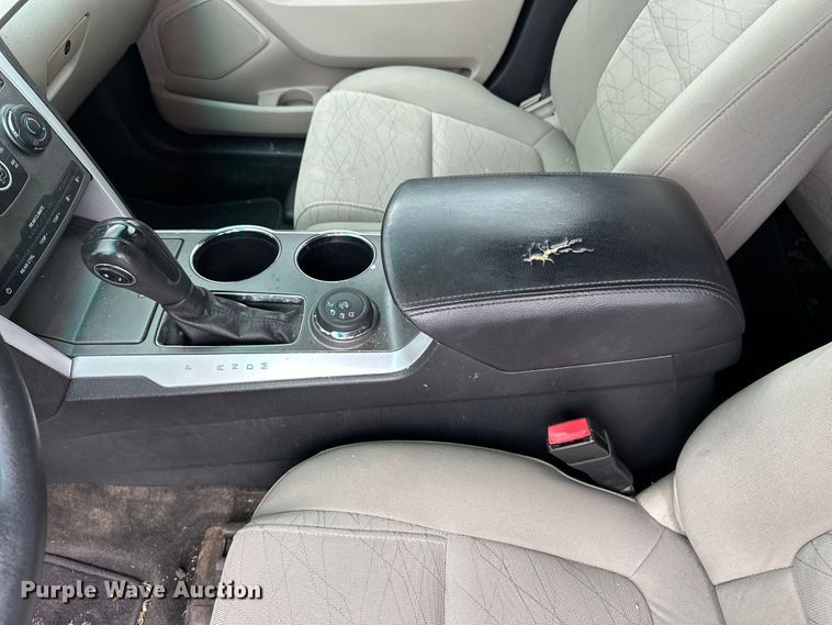 image for item EA4930 2012 Ford Explorer SUV