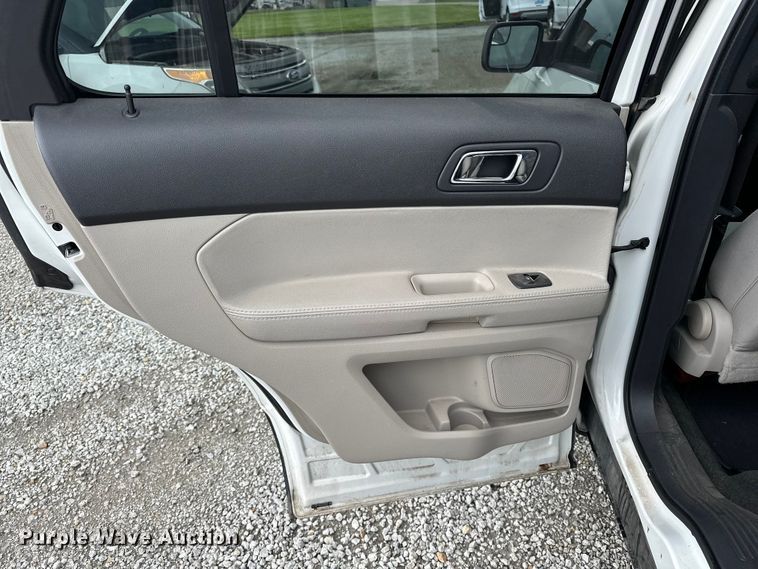 image for item EA4930 2012 Ford Explorer SUV