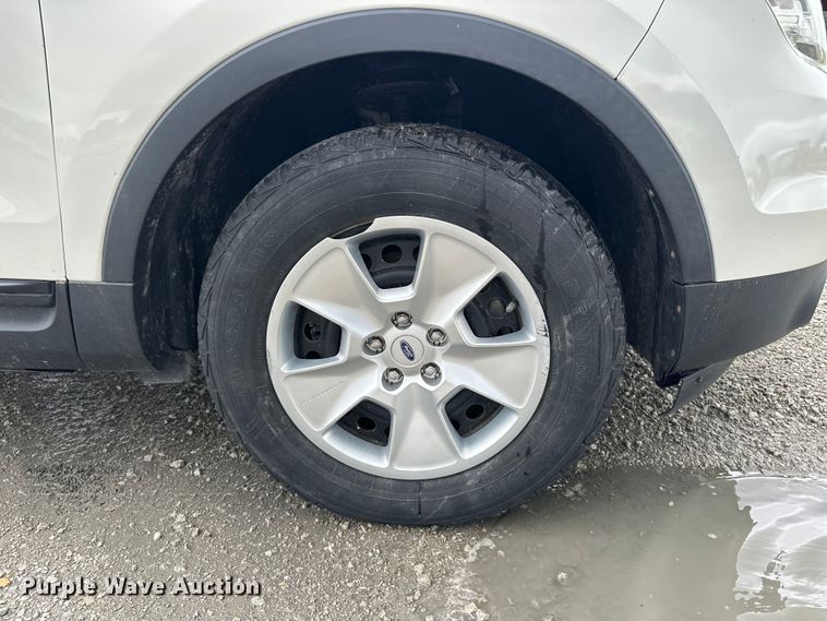 image for item EA4930 2012 Ford Explorer SUV