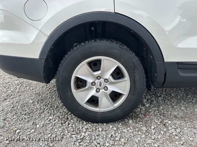 image for item EA4930 2012 Ford Explorer SUV