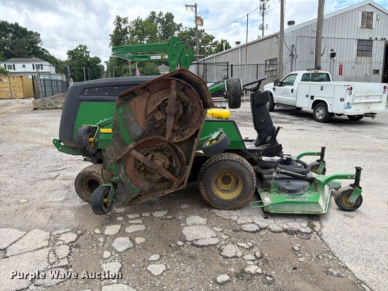 image for item EA4931 2014 John Deere 1600 Turbo Series II lawn mower