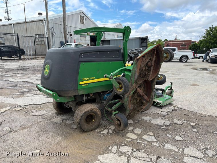 image for item EA4931 2014 John Deere 1600 Turbo Series II lawn mower
