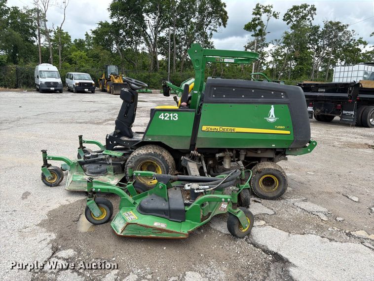 image for item EA4931 2014 John Deere 1600 Turbo Series II lawn mower