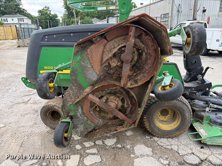 image for item EA4931 2014 John Deere 1600 Turbo Series II lawn mower