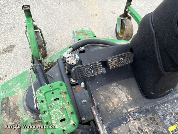 image for item EA4931 2014 John Deere 1600 Turbo Series II lawn mower