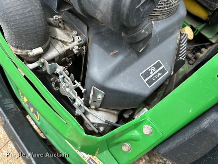 image for item EA4933 John Deere lawn equipment