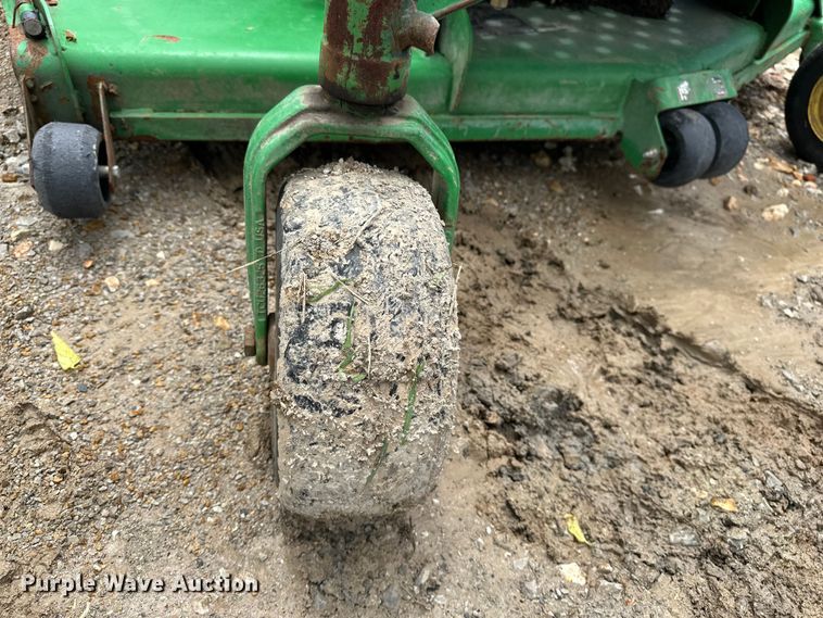 image for item EA4933 John Deere lawn equipment
