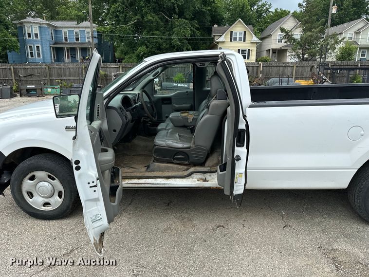 image for item EA4936 2007 Ford F150 pickup truck