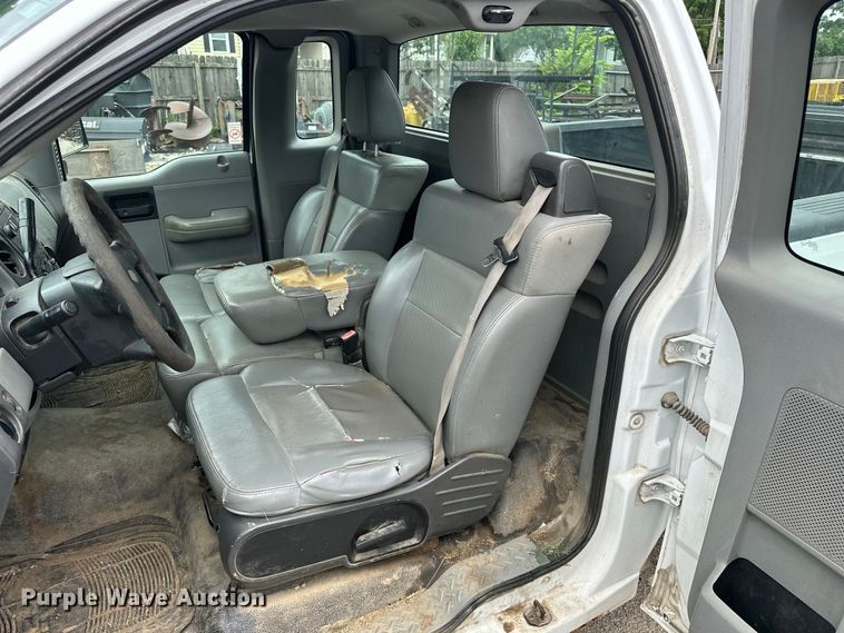 image for item EA4936 2007 Ford F150 pickup truck