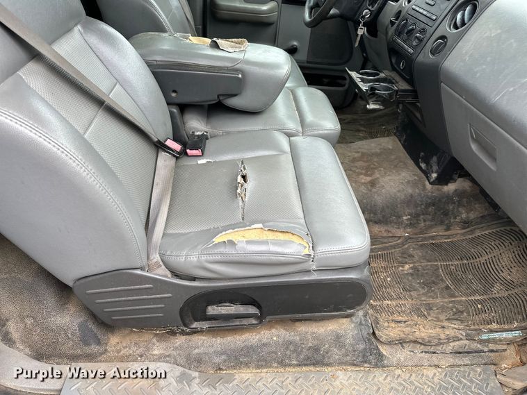 image for item EA4936 2007 Ford F150 pickup truck