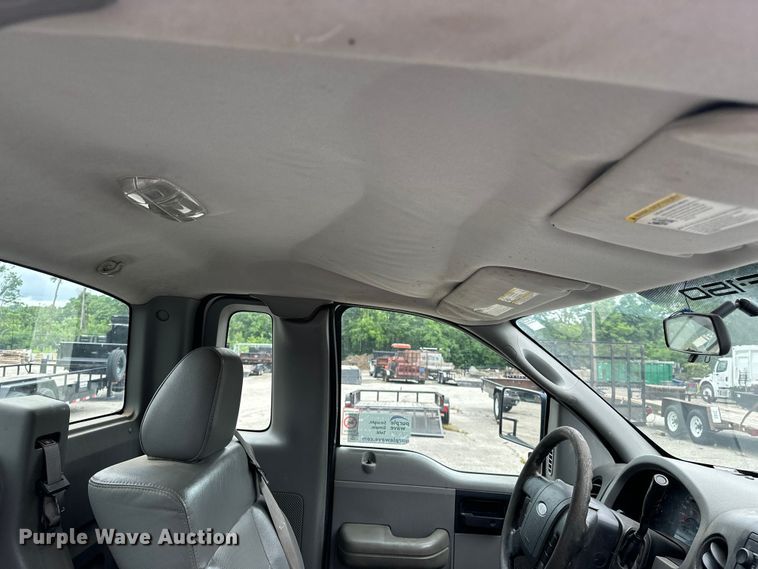 image for item EA4936 2007 Ford F150 pickup truck