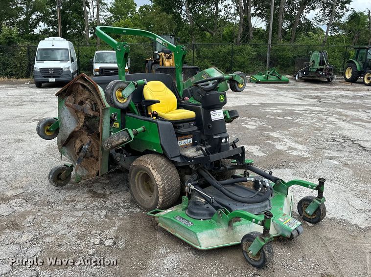 image for item EA4937 2013 John Deere 1600 Turbo Series II lawn mower